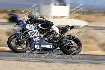 media/Nov-16-2025-Race Pace (Sun) [[8c5fa54630]]/Verified Riders/9-Turn 16 (150pm)/